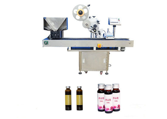 China Máquina de etiquetado de la botella de la alta precisión para las botellas líquidas orales/las botellas sólidas del pegamento proveedor